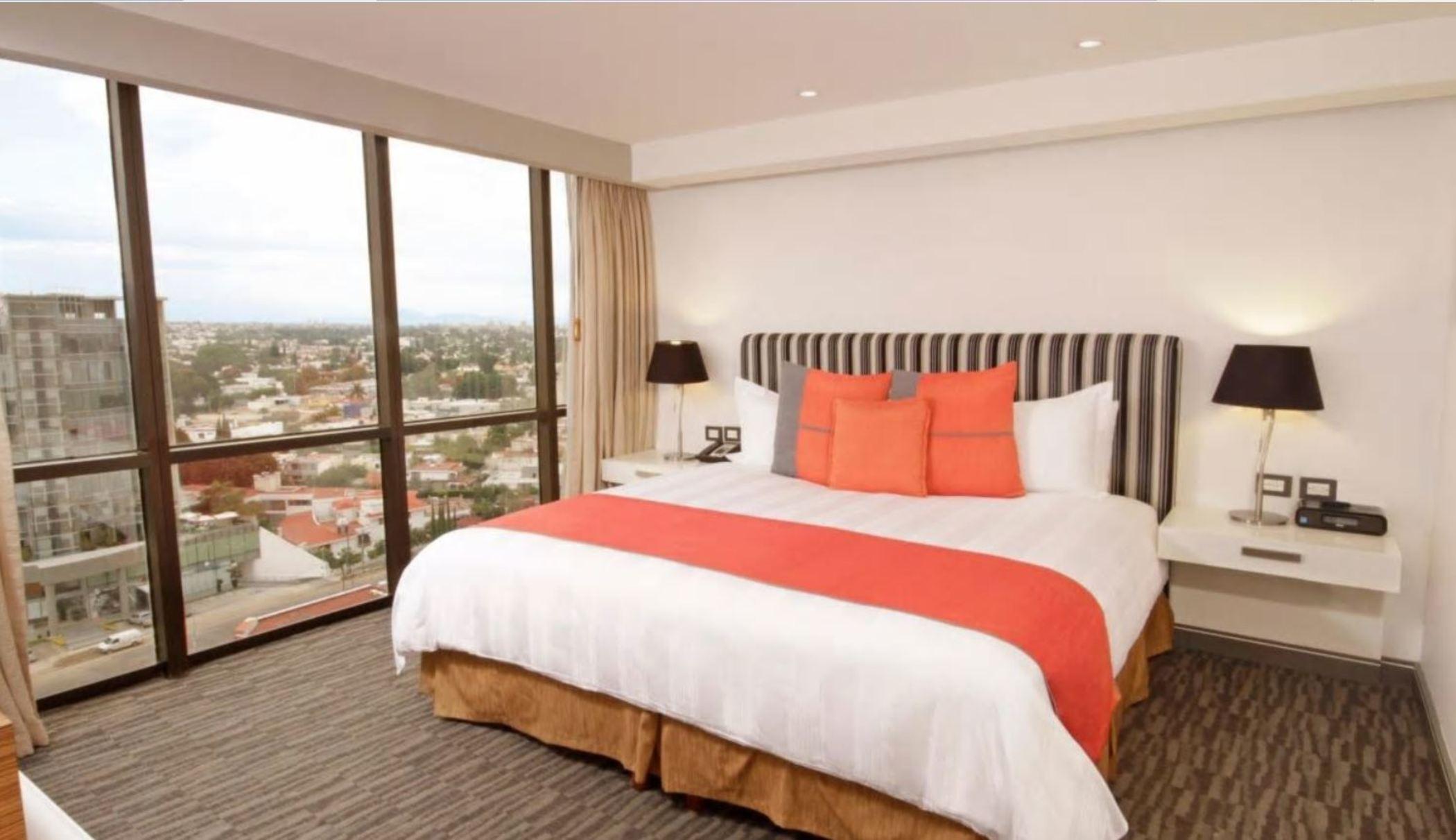 Presidente Intercontinental Guadalajara By Ihg Hotell Zapopan Exteriör bild