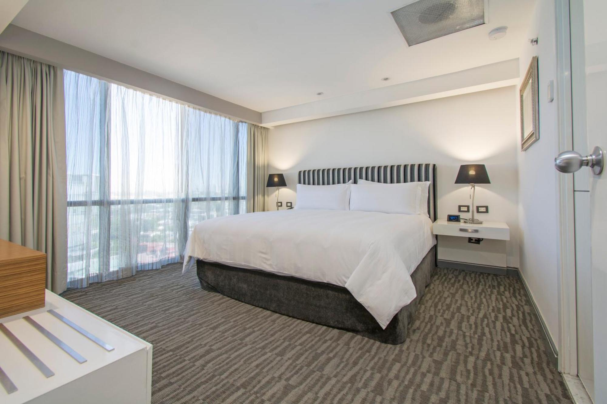 Presidente Intercontinental Guadalajara By Ihg Hotell Zapopan Exteriör bild